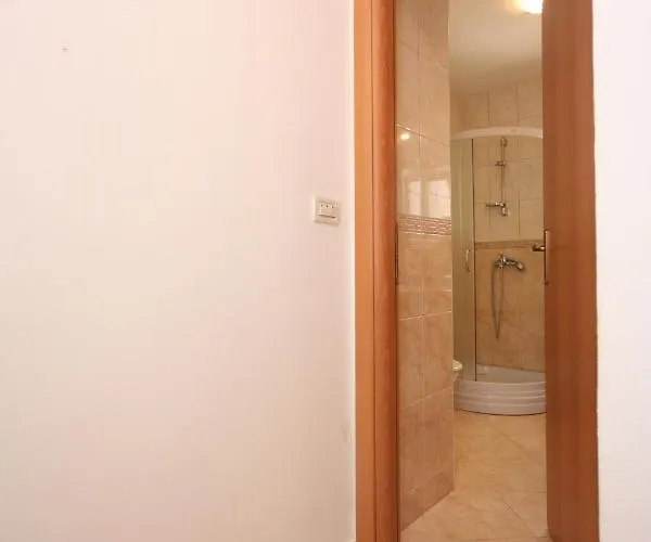 Apartman By The Sea Drage, Biograd - 6171 Drage